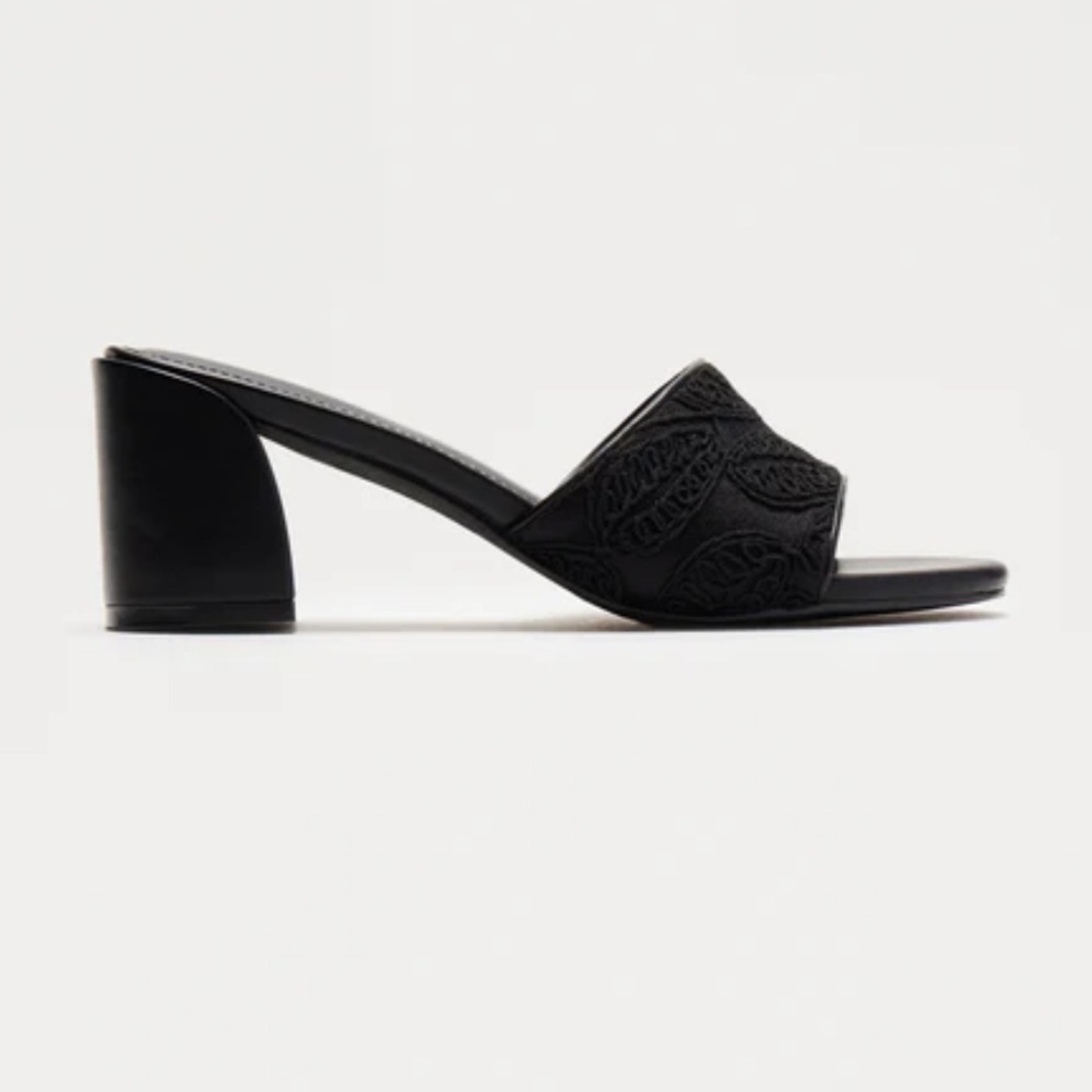 BIXBY EMBROIDERED MULES -
BLACK - 8.5 - Picture 4 of 5